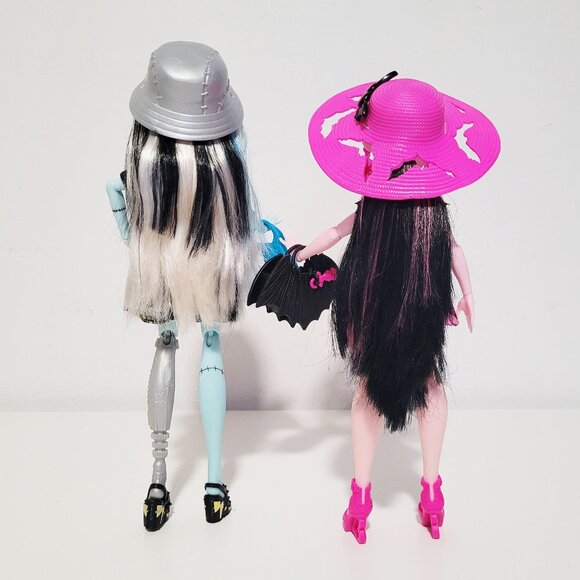 Monster High G3 Scare-adise Island Frankie Stein and Draculaura Lot - Picture 2 of 2